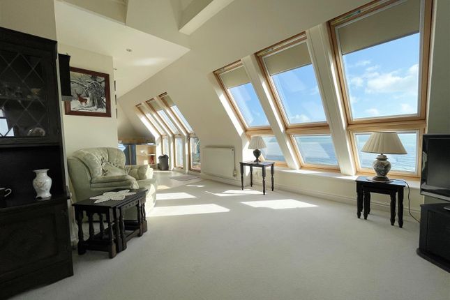 Flat 4 Chapel Lodge, Beatrice Avenue, Shanklin photo 3