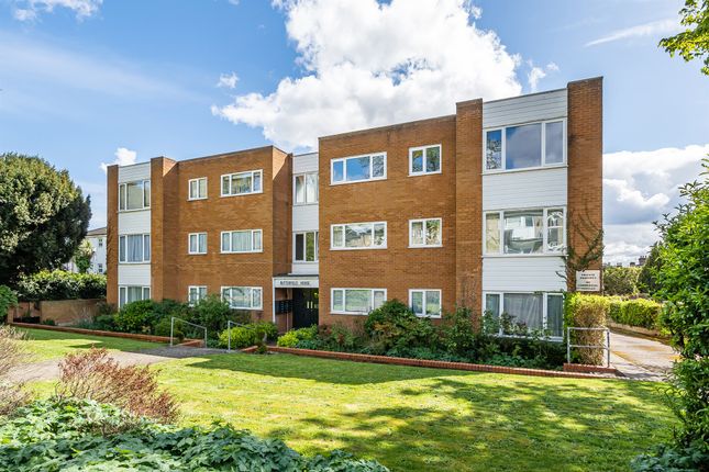 Flat for sale in Bycullah Road, Enfield