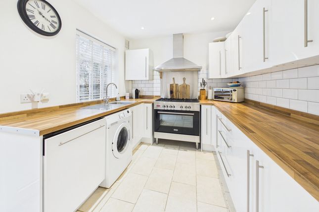 60, Briery Way, Hemel Hempstead photo 4