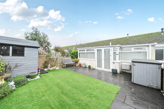 25, Tobys Close, Portland photo 2