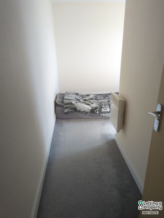 Flat 61, Sharps Court, Cooks Way, Hitchin photo 3
