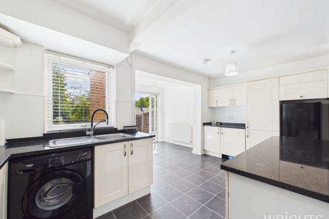 17, Cherry Croft, Welwyn Garden City photo 4