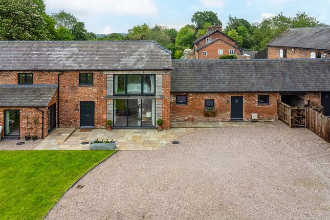 Thumbnail Barn conversion for sale in Old Hall Street, Whitchurch, Agden