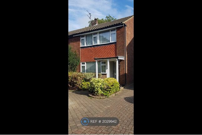Thumbnail Semi-detached house to rent in Mutton Lane, Potters Bar