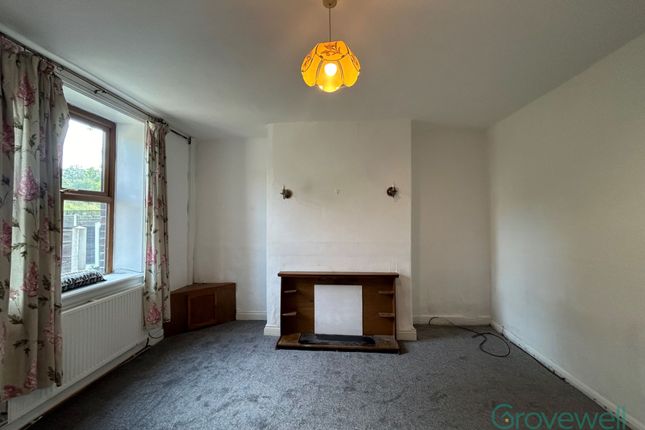 11 Phoenix Street, Oldham photo 2