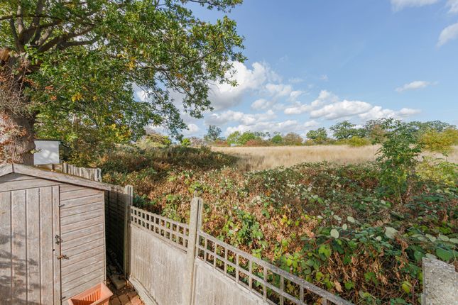 30 Lowther Drive, Enfield photo 4