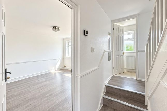 48, FARNDALE AVENUE, LONDON photo 4