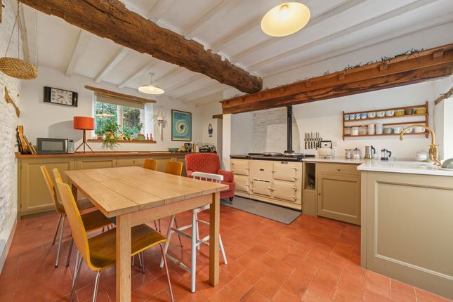 Hall Farmhouse Drayton Road, Market Harborough photo 3