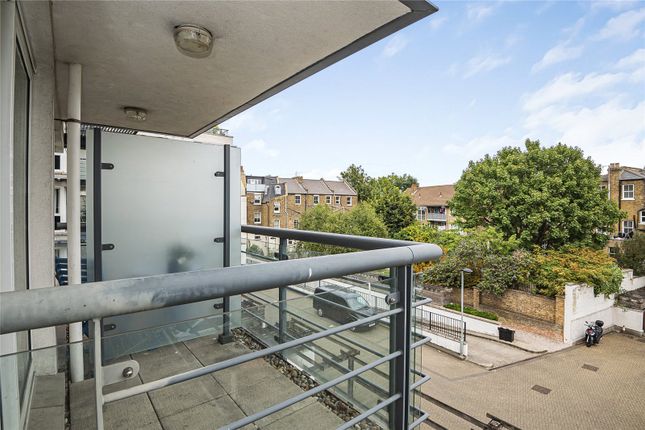75, Phoenix Way, London photo 3