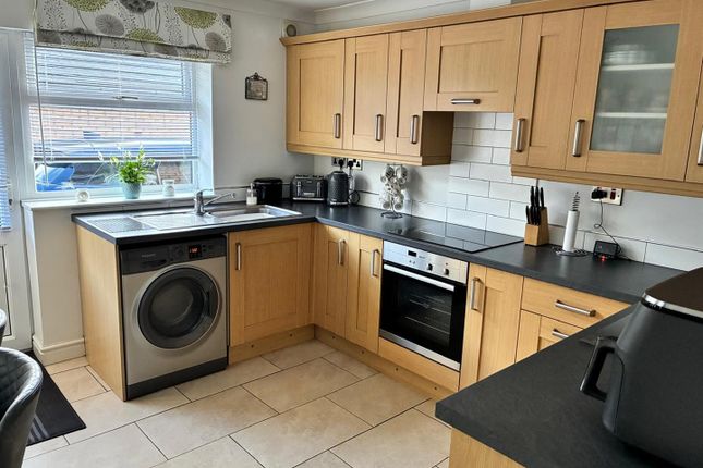 75, Maes Yr Haf, Ammanford photo 2