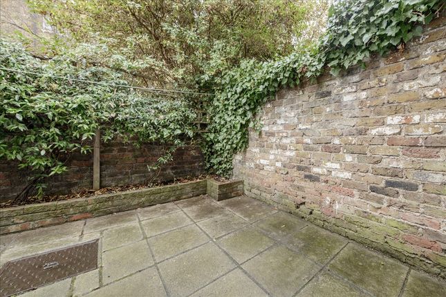 78, Tunis Road, Shepherd's Bush W12 photo 4