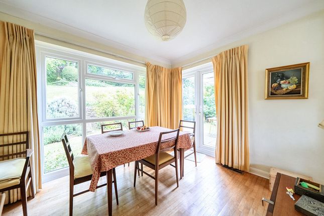 7, Woodhyrst Gardens, Kenley photo 3
