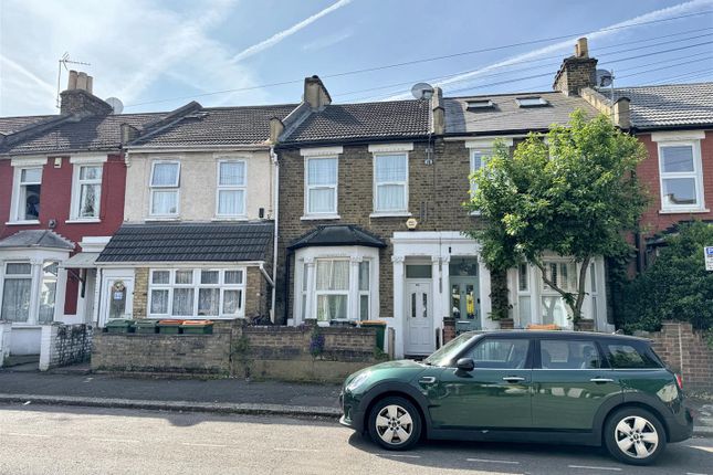 Terraced house for sale in Heyworth Road, London