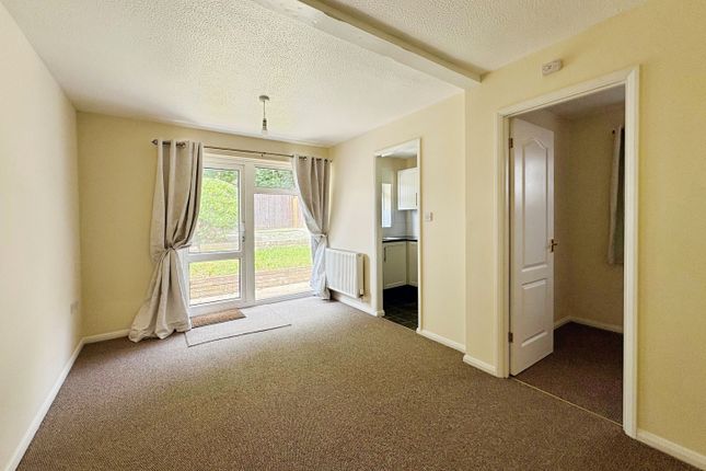 30, Constable Close, Somerset photo 4