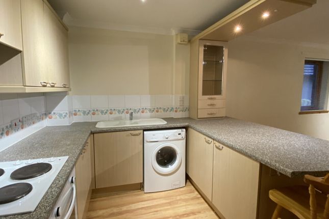 Flat 2, 55 Easter Hermitage, Leith photo 4
