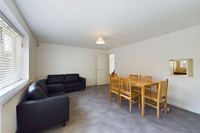 Room 1, 5, Paul Close, Stratford, London photo 3