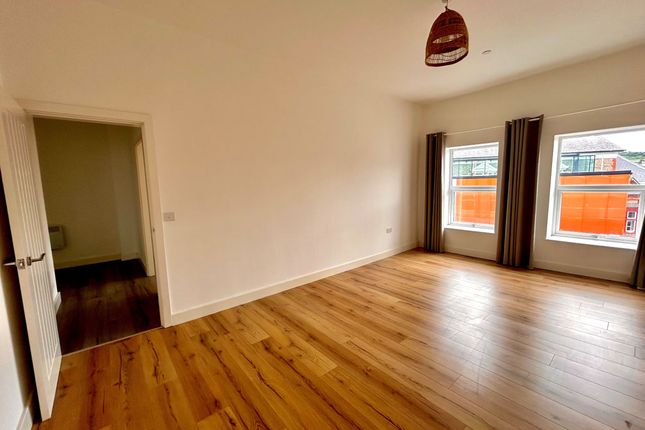 Flat 2, 15C Talbot Street, Maesteg photo 3