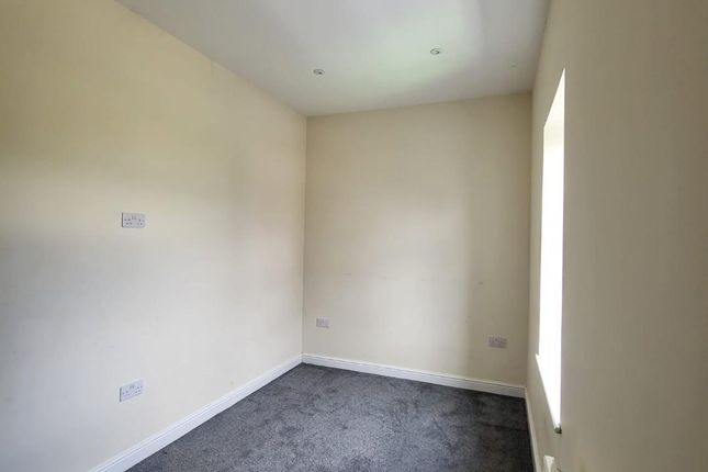 2D, Chapel Street, Walsall photo 5