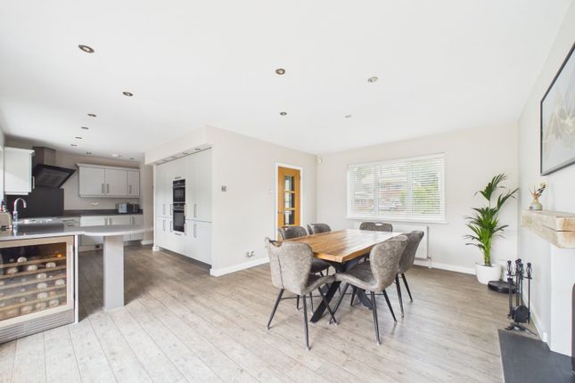 14, The Ridgeway, Bracknell photo 4
