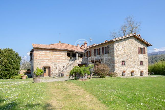 Villa for sale in Pelago, Firenze, Tuscany