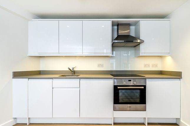 Flat 1 Wellington Court, 6 Shelton Street, Covent Garden photo 3