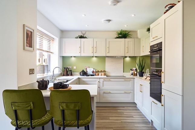 Thumbnail Town house for sale in Sulis Down, Bath