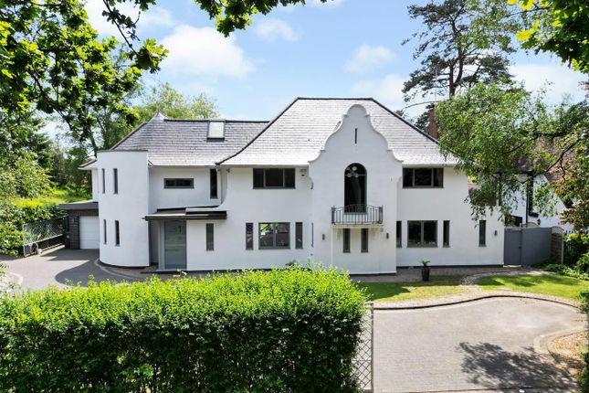 Thumbnail Detached house for sale in Ridgeway, Hutton Mount, Brentwood
