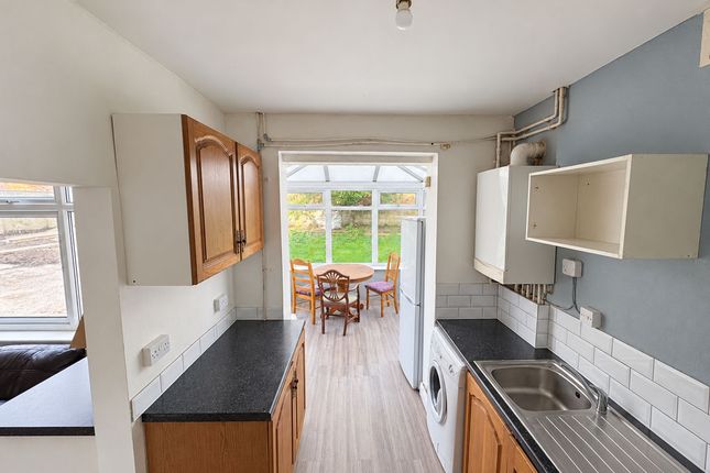 Harrington Drive, Nottingham photo 3