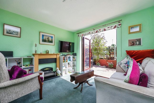 5, Cedar Park, ILKESTON photo 4