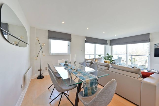 Flat for sale in Smugglers Way, Wandsworth Town, London