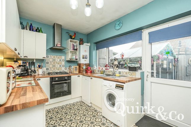 Thumbnail Bungalow for sale in Holbek Road, Canvey Island