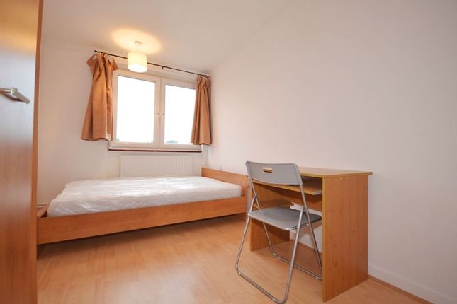 3 Double Bedroom Flat To Rent