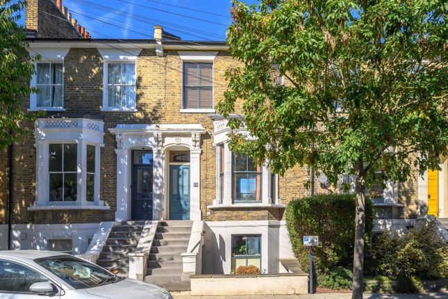35, Southborough Road, London photo 2