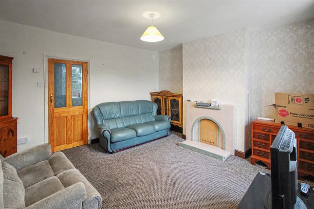 3, Eadys Row, Kettering photo 2