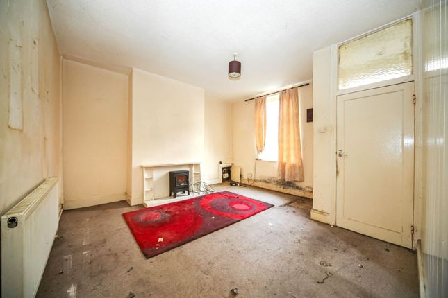 25, Stanley Road, Wigan photo 2