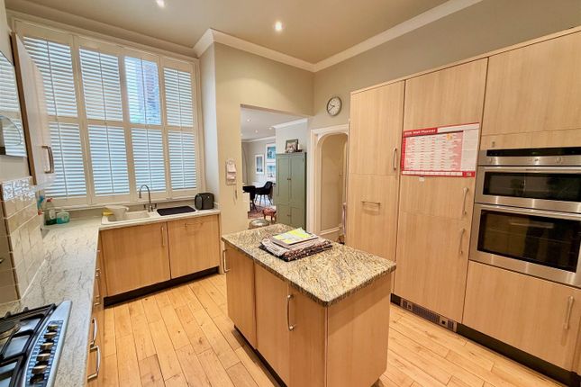 4, Orchard Road, Altrincham photo 3