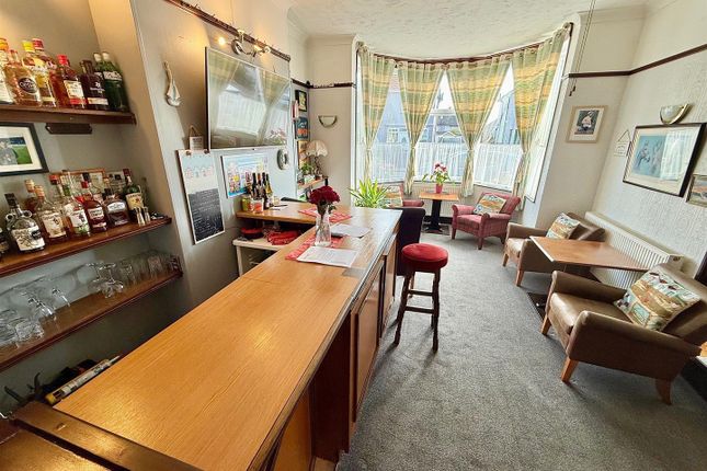 Maluth Lodge, 40, North Denes Road, Great Yarmouth photo 2