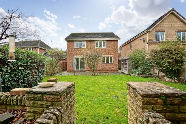 14, Littlecotes Close, Huntingdon photo 3