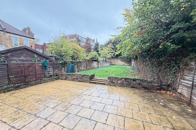 Northfield Road, London photo 4