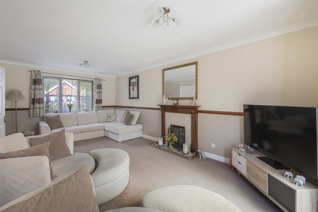 23, Lambourne Drive, Kings Hill photo 4