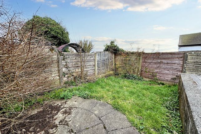 32 Farm Lane, Manchester photo 4