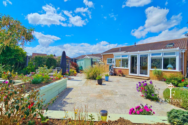 20, Chamberlain Avenue, Walton-on-the-Naze photo 3