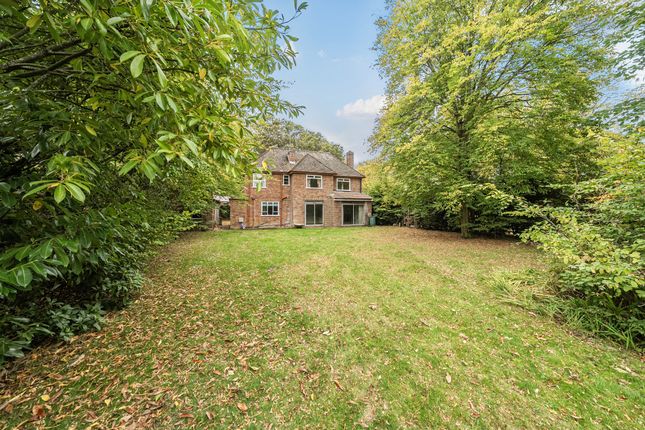 56, Orchard Road, Tewin, Welwyn photo 2