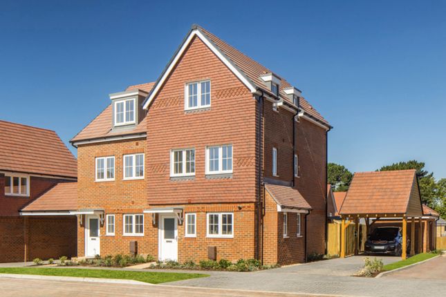 24 cooke road - Parham Plus RL, Leaf Living at Fontwell Meadows, West Sussex, BN18, Fontwell photo 2