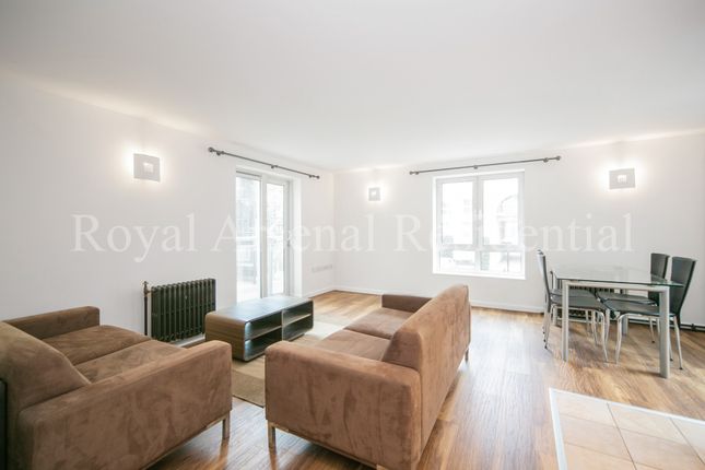 Flat to rent in Building 45, Hopton Road, Royal Arsenal