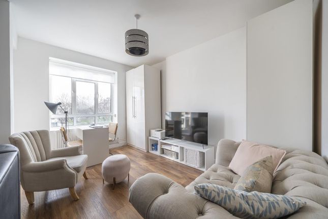 Studio for sale in Holmesdale House, West End Lane NW6,