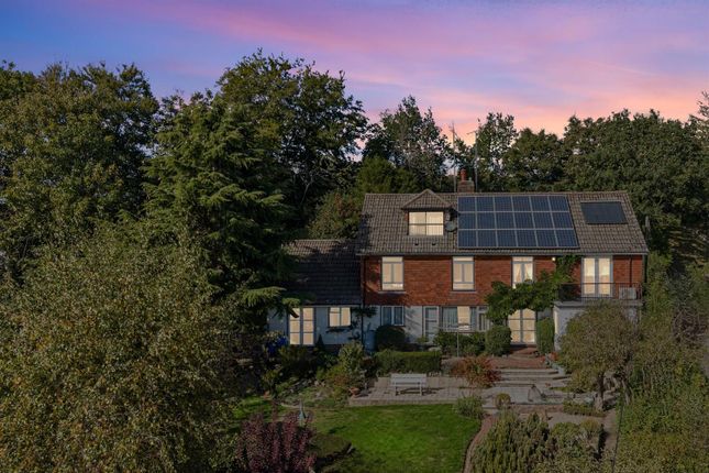 5-bed house on Lordings, Station Road, Pulborough, £750,000