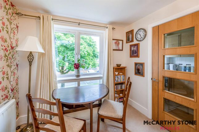 Flat for sale in Awdry Court, St. Nicolas Gardens, Birmingham