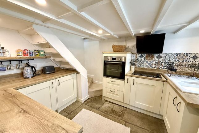 May Cottage, 35, Lords Hill, Coleford photo 3