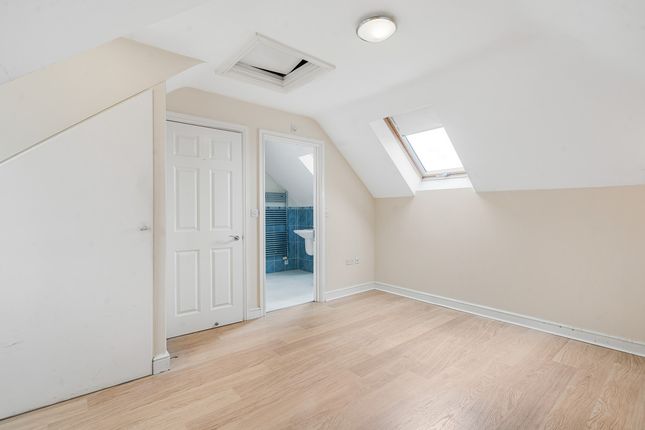 2, Pease Place, Didcot photo 4
